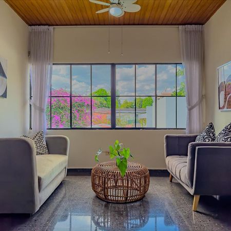 Cardedeu Suites San Salvador Eksteriør bilde