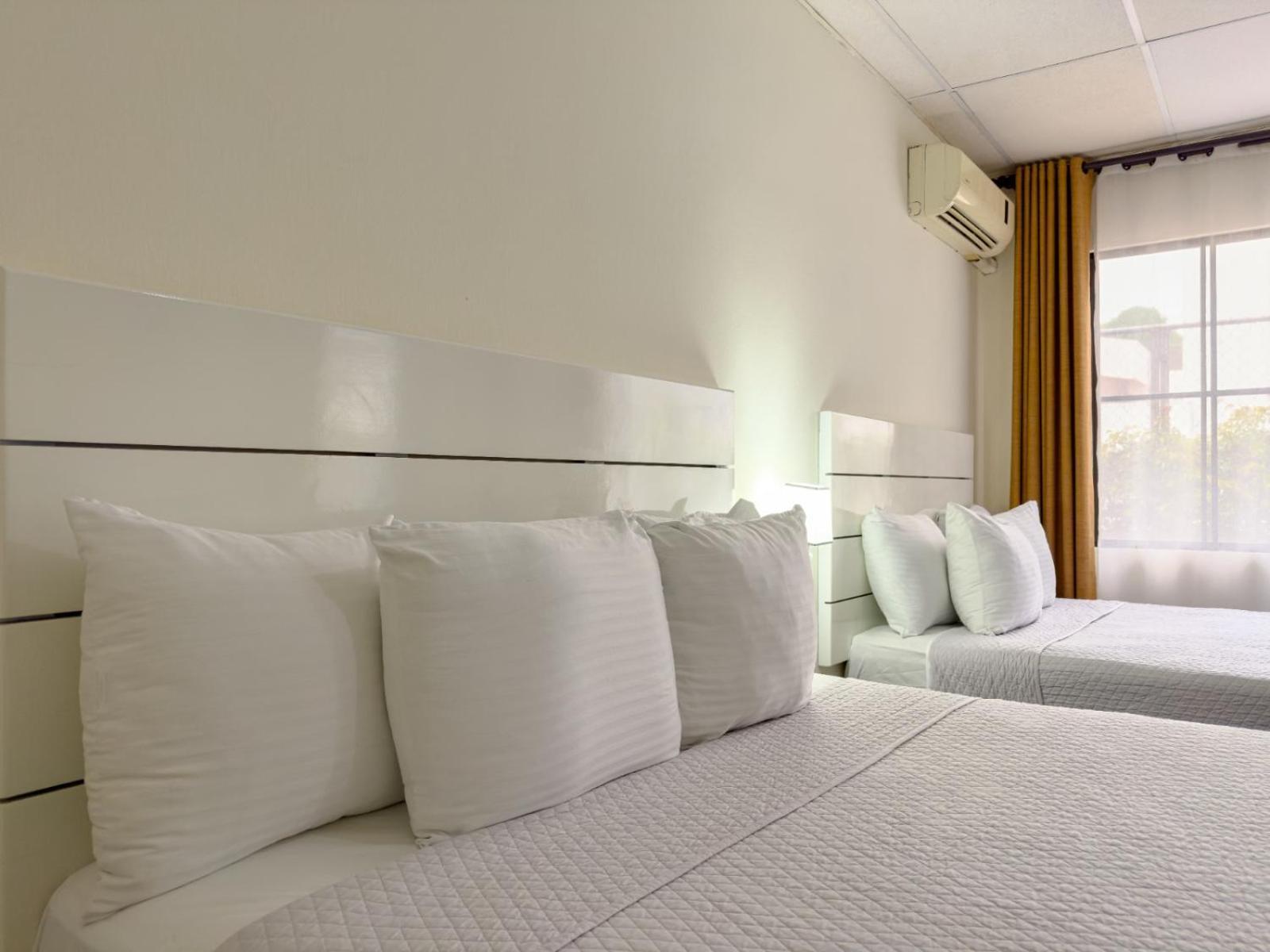 Cardedeu Suites San Salvador Eksteriør bilde