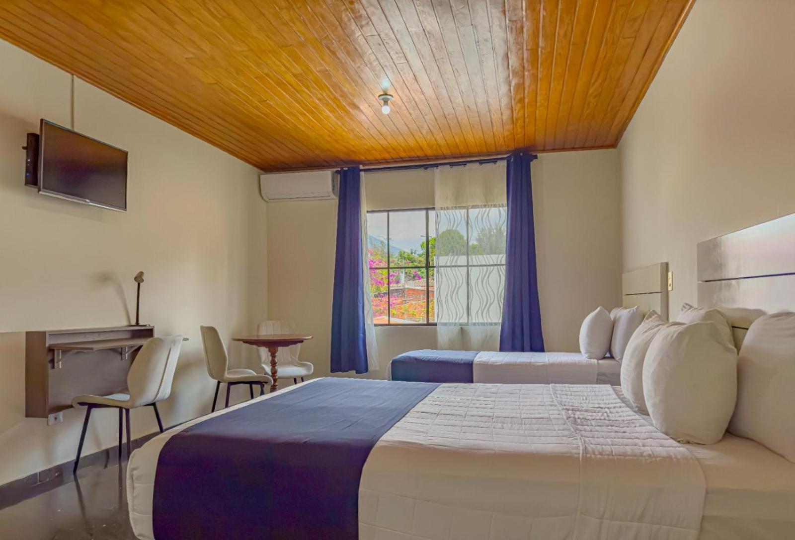 Cardedeu Suites San Salvador Eksteriør bilde